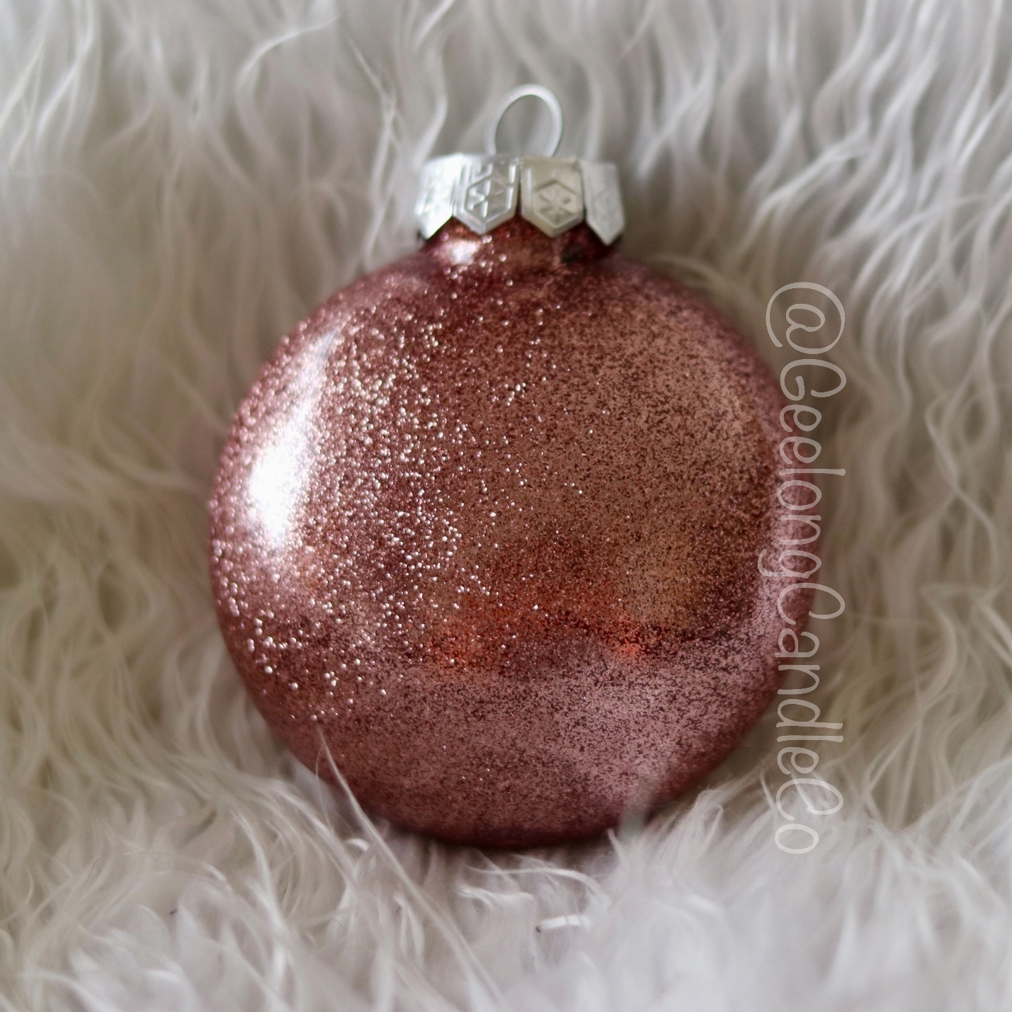 Small Baubles Round Geelong Candle Co.