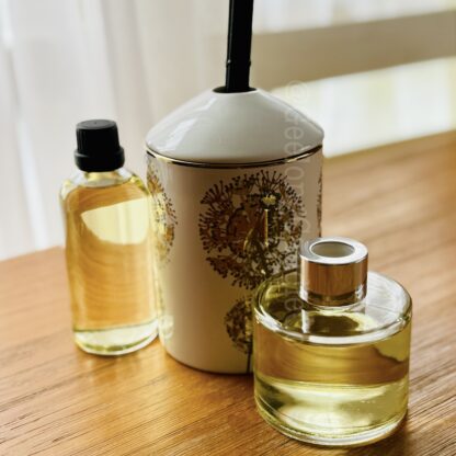 Gold Dandelion Diffuser Set + refill - Image 10